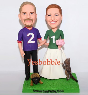 Sport Fans Wedding Couple Bobblehead