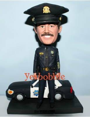 Police Officer Bobblehead With Police Car